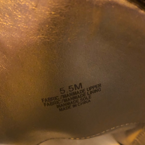 Gianni Bini Silver Over-the-Knee Boots w/ Stiletto Heel BRAND NEW Sz 7 & 5.5. 🥶🪩 - Picture 10 of 16